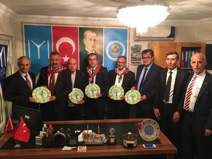 Asarcıklılar Derneğinden Bilecikliler Günü’ne Katılım