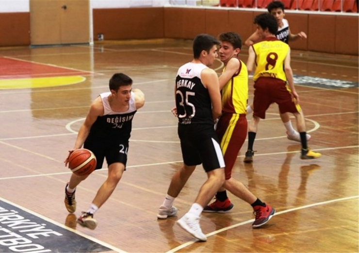 Aydın’da Okul Sporları Müsabakaları Başladı