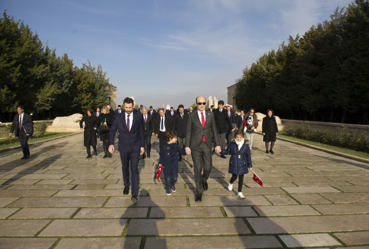 Bahçeşehir Koleji Öğrencilerinden Anıtkabir’e Ziyaret
