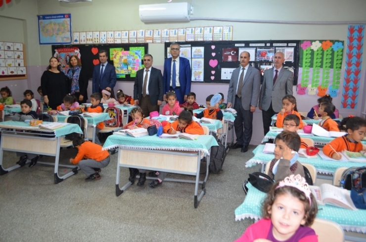 Okullarda Akılcı İlaç Kullanımı Anlatıldı