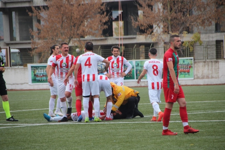Bilecikspor Taraftarlarından Hakem Barkın Kara’ya Tepki