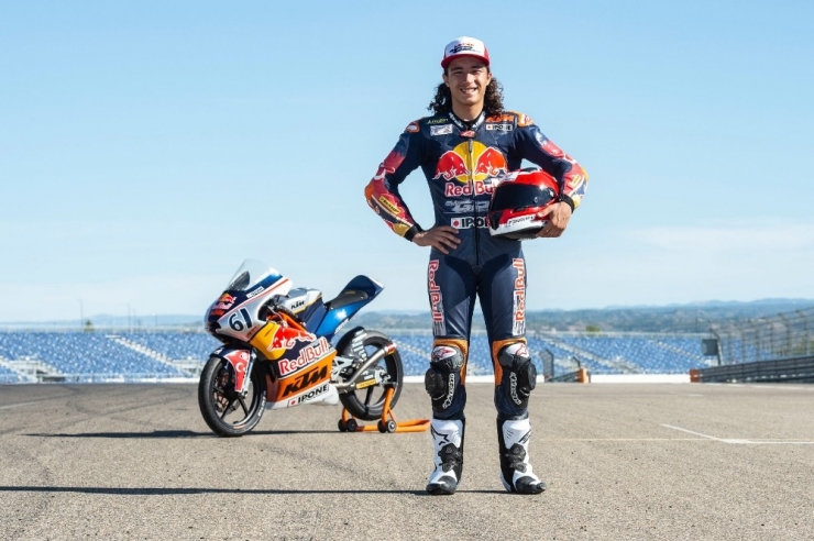 Tarih Yazan Can Öncü Merak Edilenleri Yanıtladı