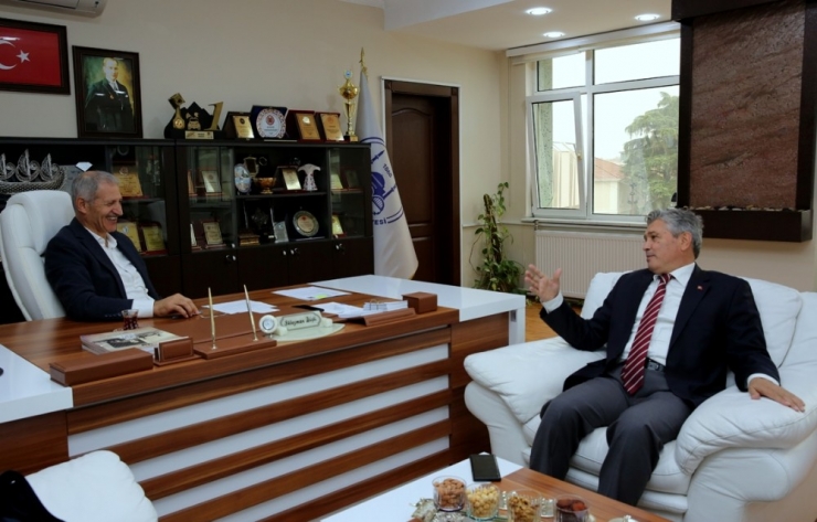 Başkan Genç’ten Süleyman Dişli’ye Ziyaret