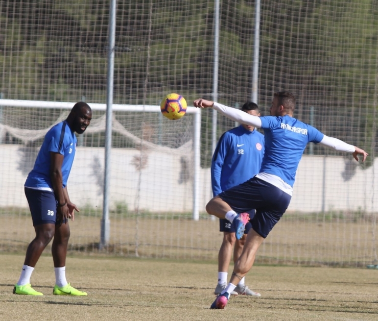 Antalyaspor’da Bb Erzurumspor Maçı Hazırlıkları Sürüyor