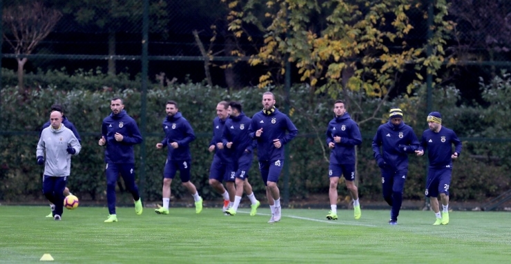 Fenerbahçe, Defans Ve Hücum Organizasyonları Çalıştı