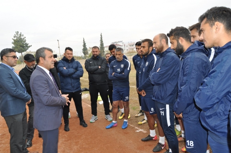 Yılmaz: "Bu Yıl Da Canlı Ve Diri Olmayı Bilelim”