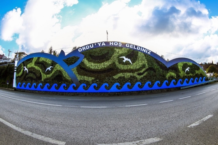 “Dikey Bahçe” Çalışmaları Tamamlandı