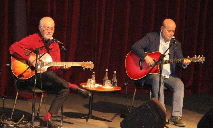 İlhan Şeşen Ve Vedat Sakman Öğretmenler İçin Söyledi