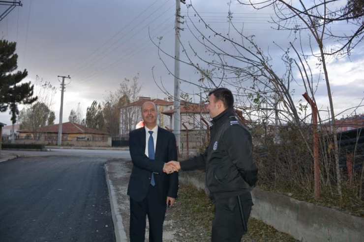 Yarışlı Caddesinde Sıcak Asfalt Çalışmaları Bitti