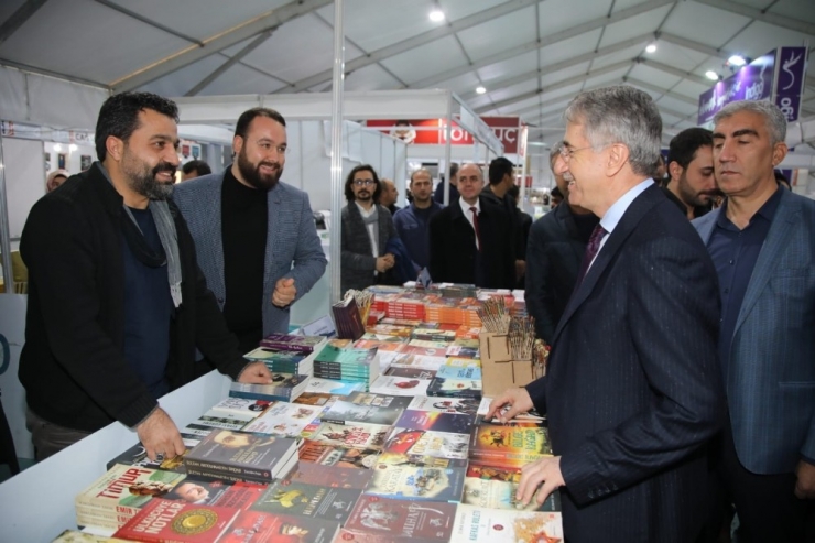 Elazığ’da "2. Kitap Fuarı" Açıldı