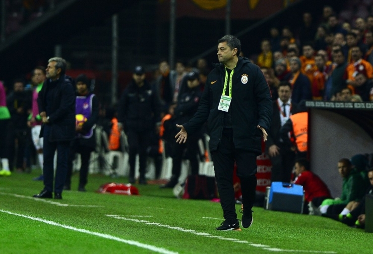 Fatih Terim’in Yokluğunda Ümit Davala Ve Levent Şahin