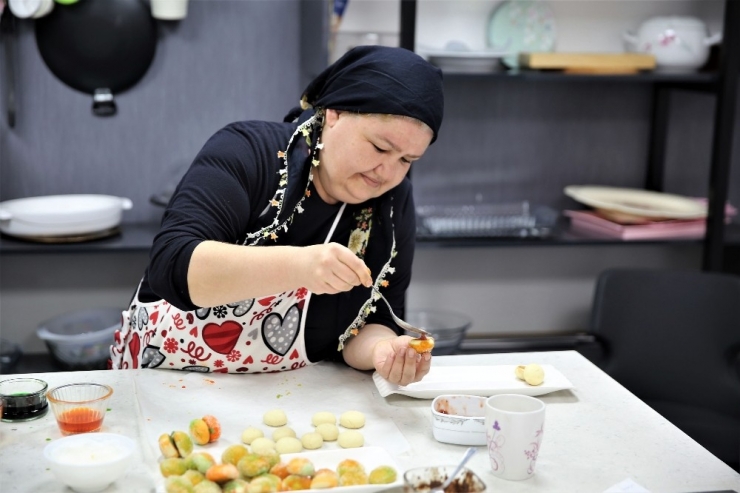 Hem Sofraları Hem De Bütçeyi Şenlendiren Kurs