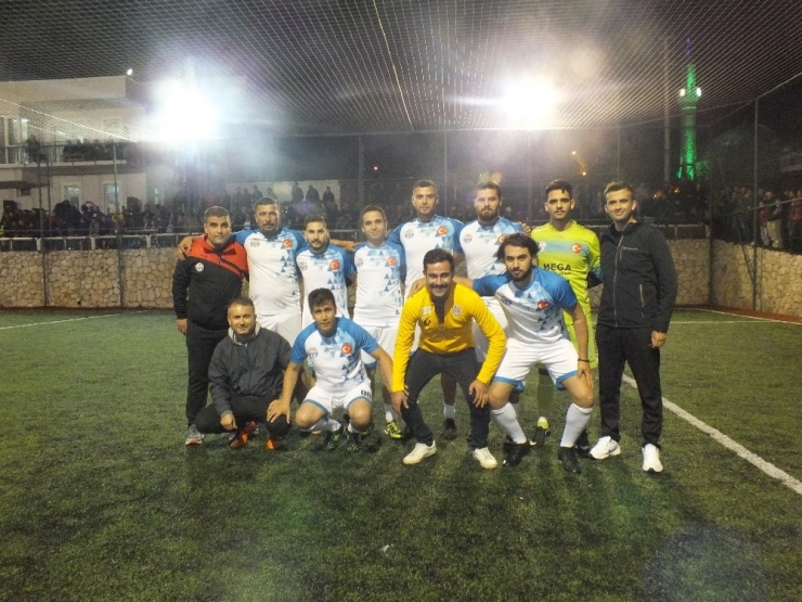 Kalkan Halı Saha Turnuvası Sona Erdi