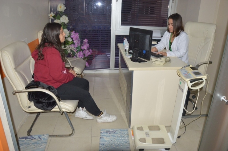 Diyetisyenden Hastalara "Aç Kalmayın" Uyarısı