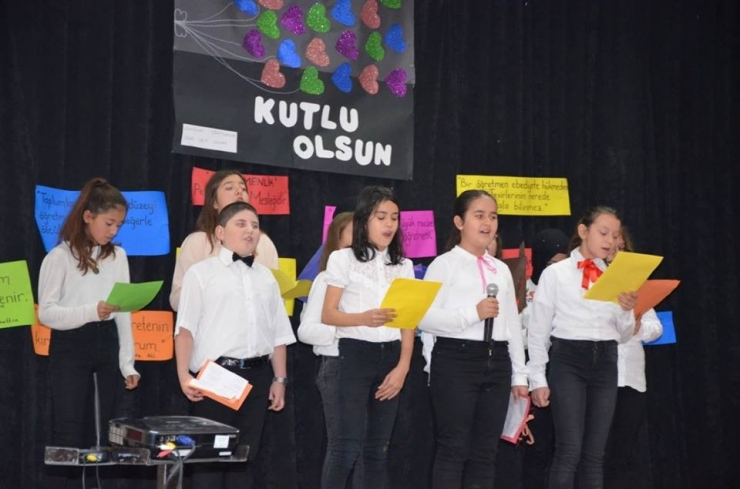 Bayırköy’de Öğretmenler Günü Kutlamaları