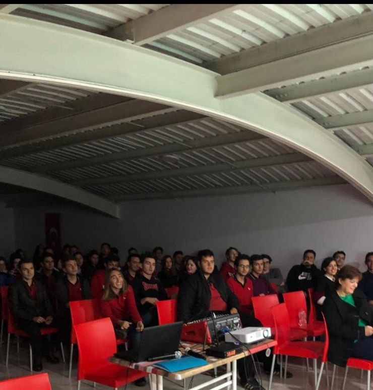 Öğrencilere Etkili İletişim Becerileri Ve Öfke Kontrolü Semineri