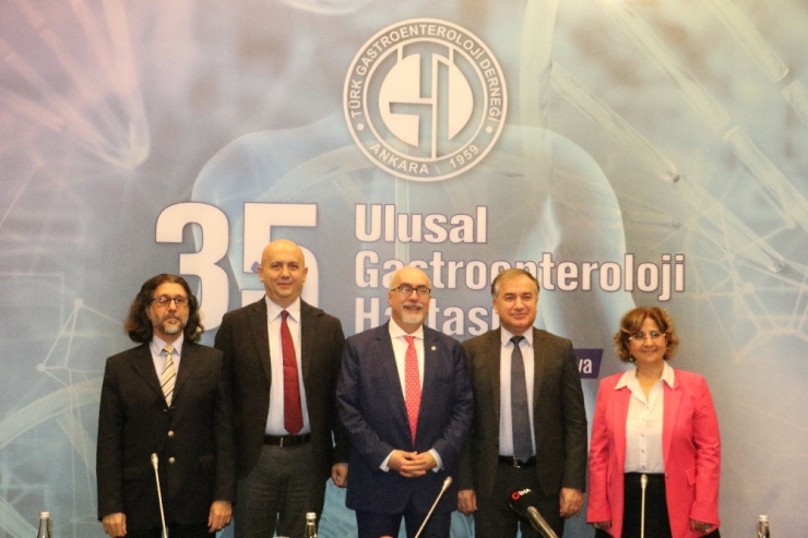 Uzmanlardan İnce Bağırsak Ve Probiyotik Açıklaması