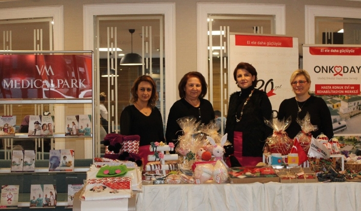 Kanser Savaşçılarından El Emeği Ve Göz Nuru Eserler