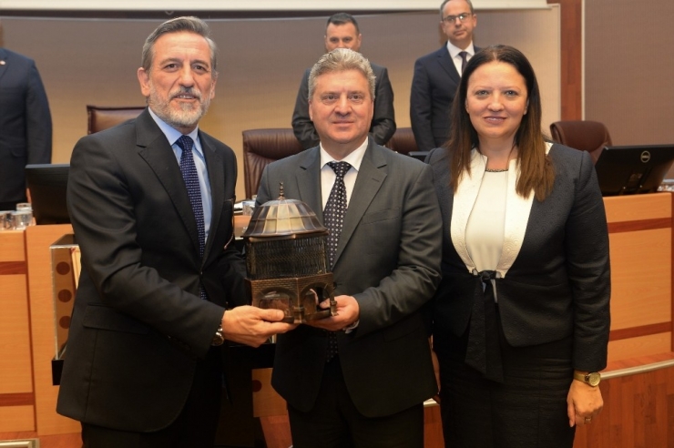 Türkiye İle Makedonya Arasında Bir Milyar Dolarlık Ticaret