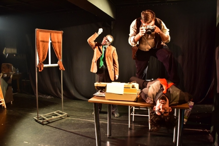 Sahnede Bu Kez Bir Gazetecinin Hikayesi Var