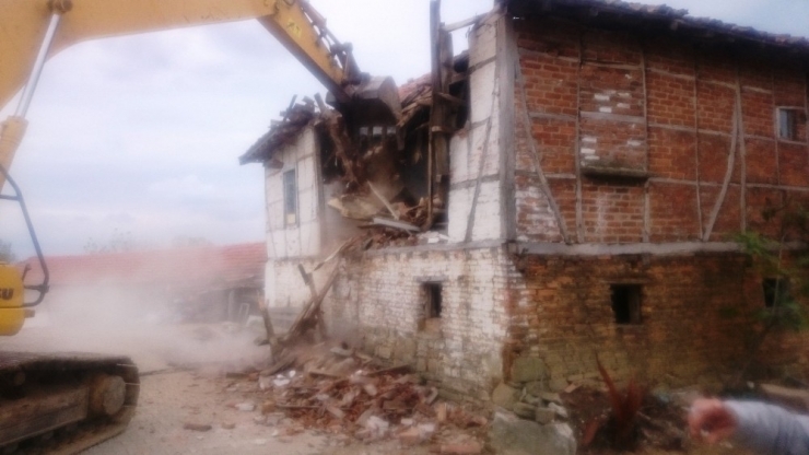 İzmit Köyleri Yenileniyor