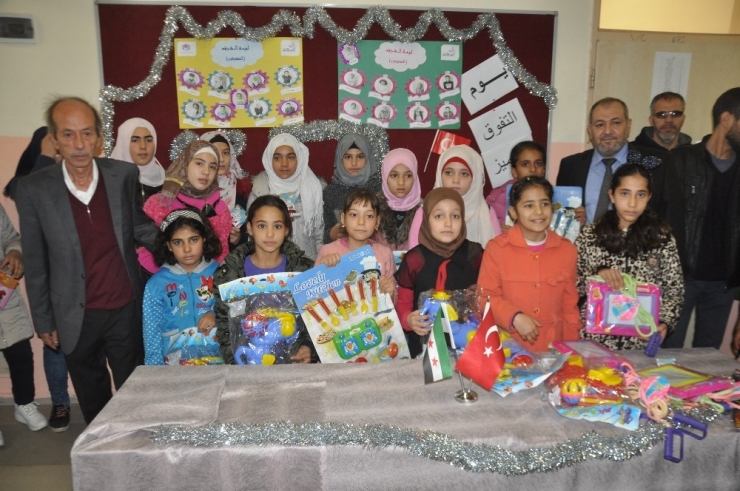 Suriyeli Öğrenciler Ödüllendirildi