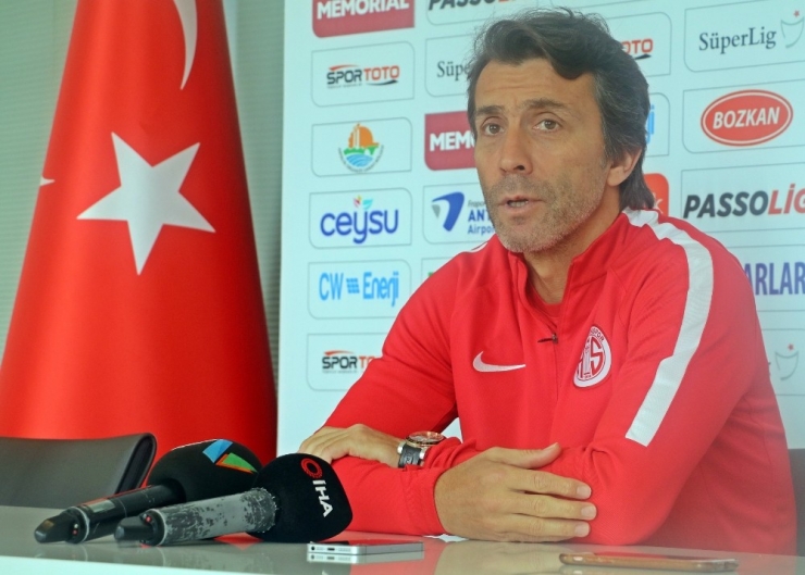 Bülent Korkmaz: “İlk Yarı İçin Düşündüğümüz En Az Puanın Üzerindeyiz”