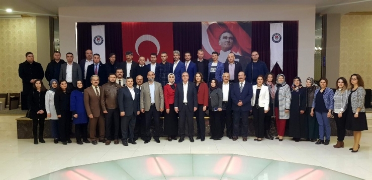 Eğitim Çalışanları Yemekte Buluştu