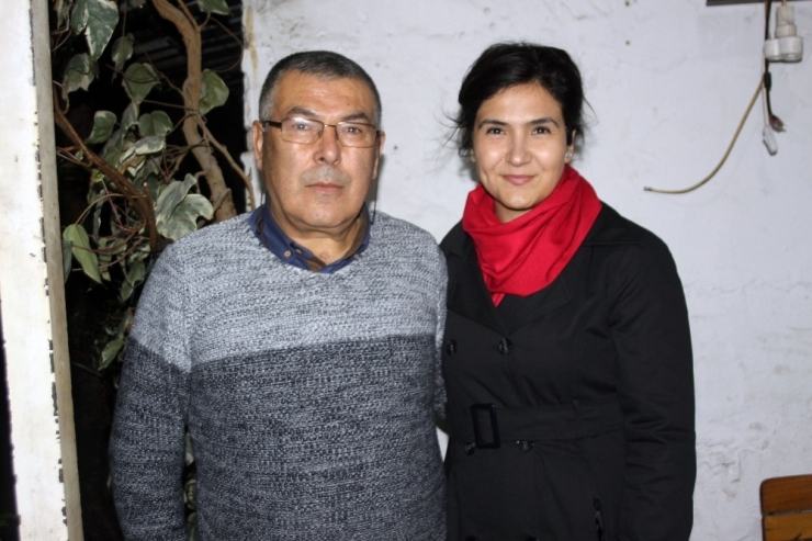 Kızının Projelerini Gerçekleştirmek İçin Aday Oldu