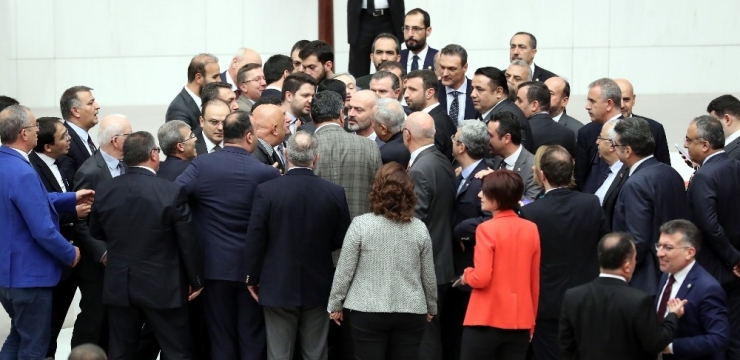 Tbmm Genel Kurulu’nda Tartışma