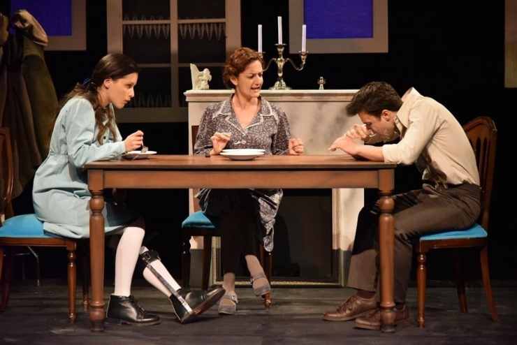 Alanya Belediye Tiyatrosuna İki Ödül