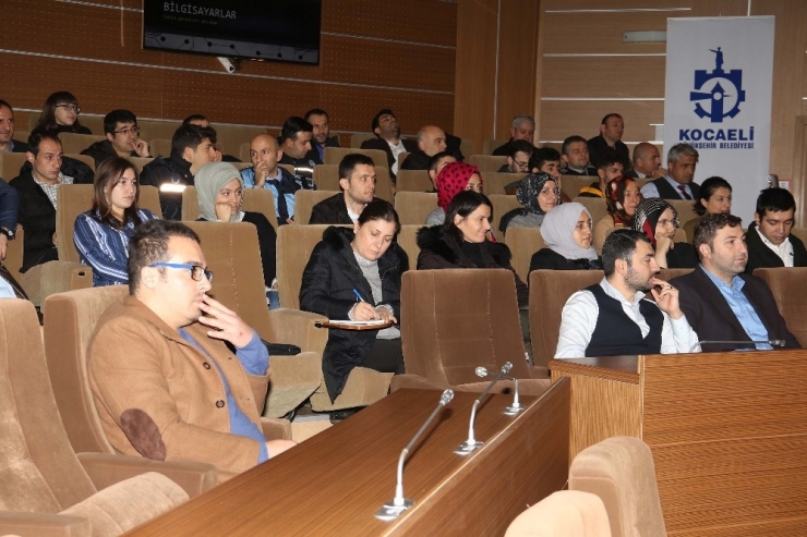 Büyükşehir Personeline ‘Dijital Okur Yazarlık’ Eğitimi Verildi