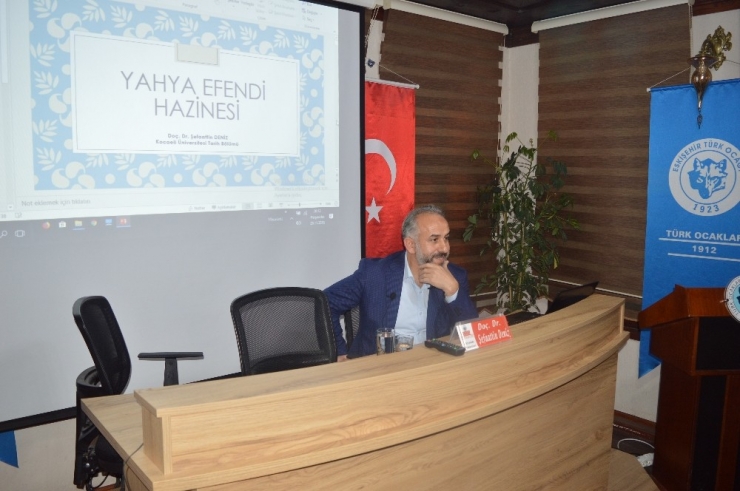 Türk Ocağı’nda ’Taşa Kazınan Tarih: Osmanlı Hazineleri’ Konferansı