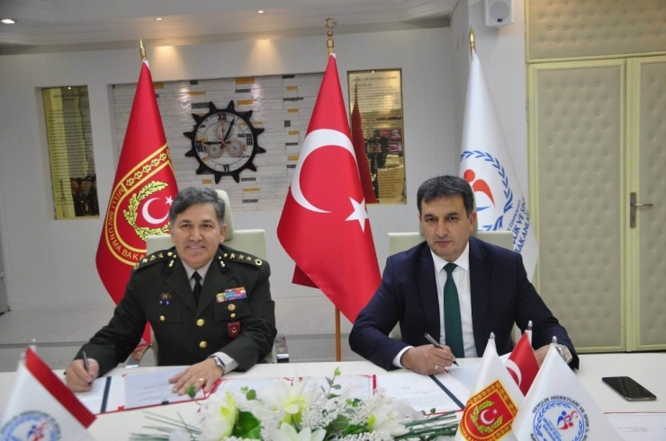 2. Ana Bakım Fabrika Müdürlüğü Atış Poligonunu Gençlik Hizmetleri Ve Spor Müdürlüğü’ne Devretti