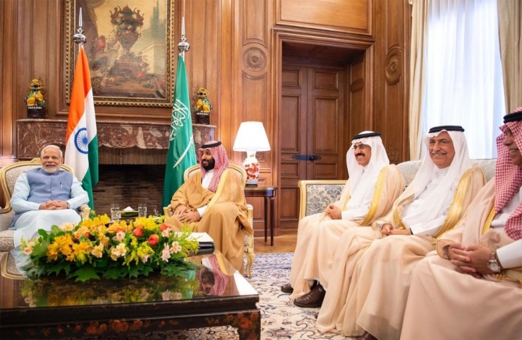 Veliaht Prens Salman, Hindistan Başbakanı Modi İle Görüştü