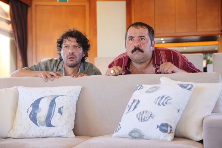 Ata Demirer İzmir’e Geliyor