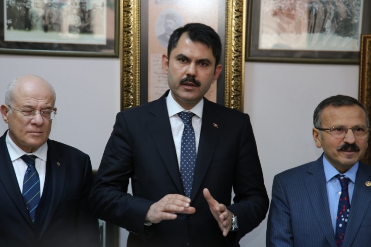 Çevre Bakanı Kurum, Poşet Kanunundan Sonra Şişe Ve Kaplar İçin De Uygulama Geleceğini Duyurdu