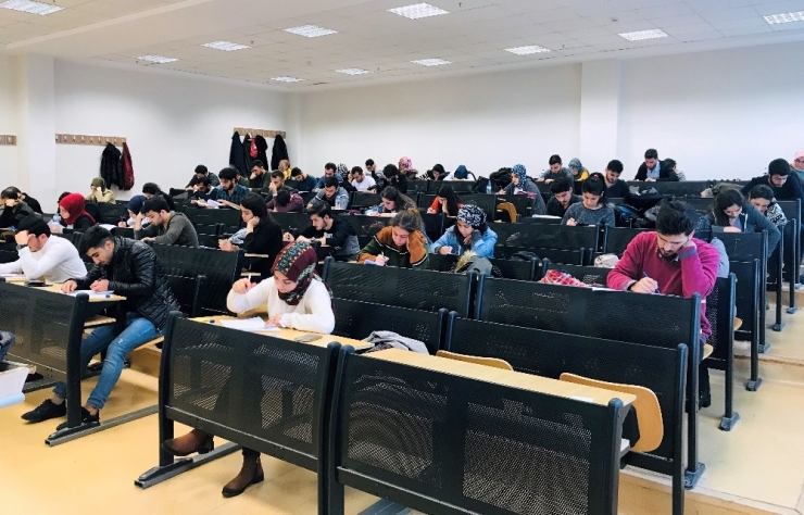 2018-2019 Bahar Dönemi Erasmus Dil Sınavı Gerçekleştirildi