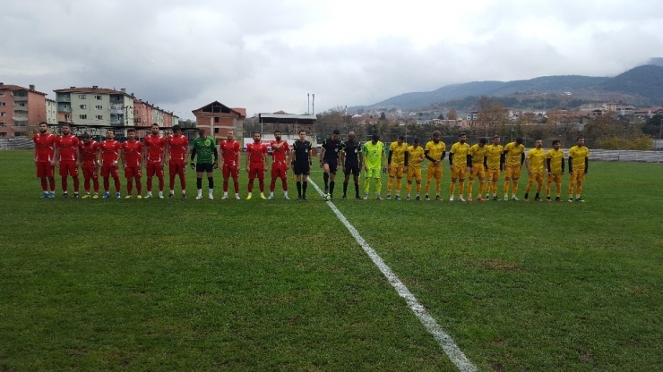 Fıfa’da Aday Gösterilen Nijeryalı Hakem, Türkiye’de Amatör Lig Maçı Yönetti