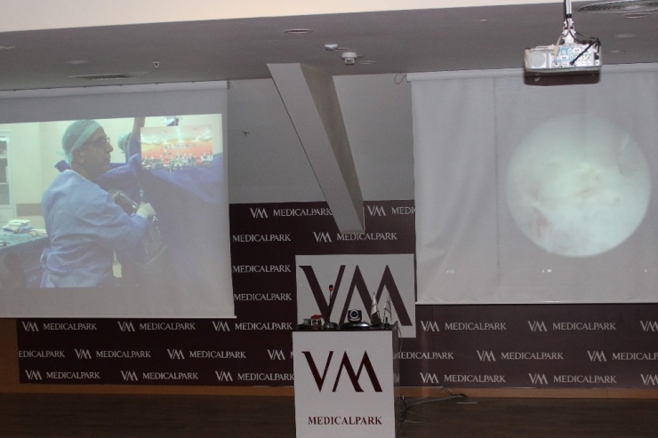 Canlı Yayında Prostat Ameliyatı Yaptılar