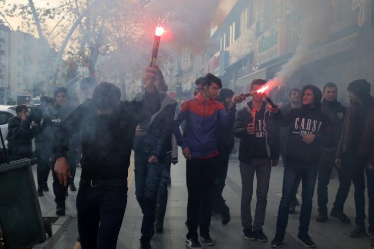 Tokatsporlu Taraftarlardan Farkındalık Yürüyüşü