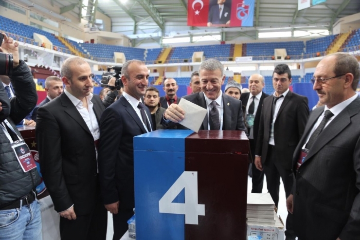 Ahmet Ağaoğlu: "İnşallah Türk Futbolunun Kaderini Değiştiren Kulüp Oluruz"