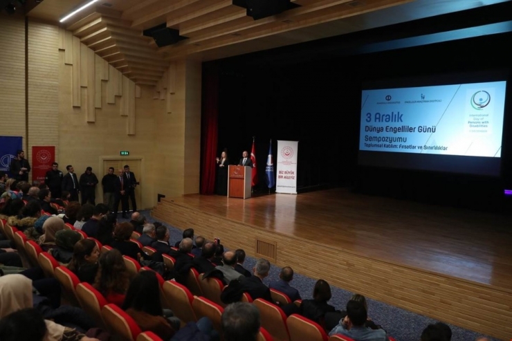 1. Dünya Engelliler Günü Sempozyumu Gerçekleştirildi