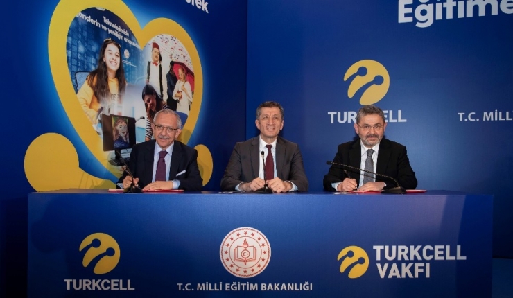 Turkcell’in Eğitime Destek Programı Hedef Büyüttü