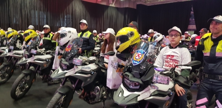 Bakan Soylu "Hedefimiz İstanbul Şehir İçi Trafiğini Belediyelere Devretmek"