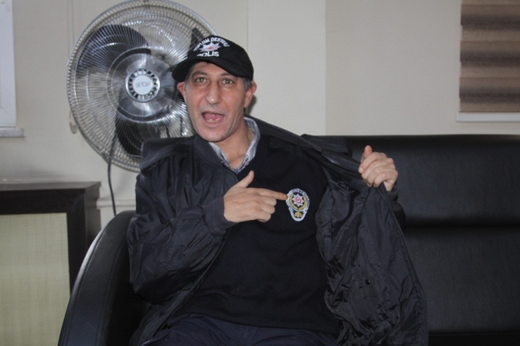 Engelli Kardeşler 1 Günlüğüne Polis Oldu