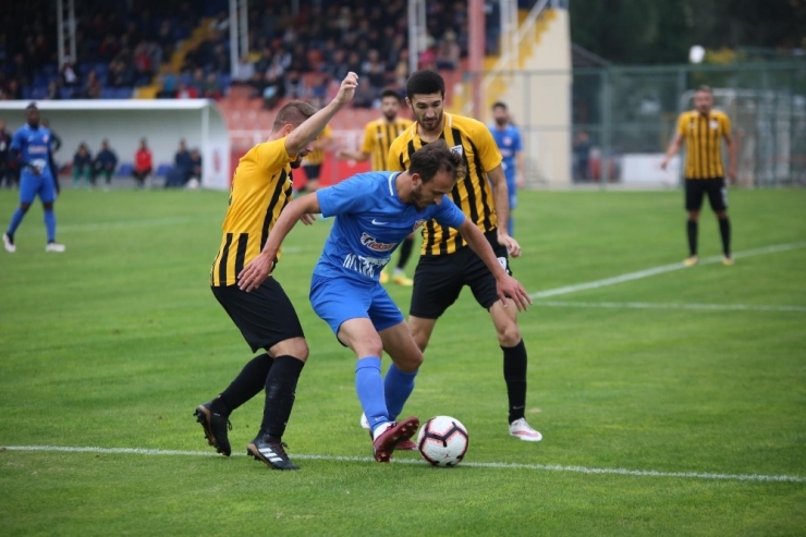 Altın Kramponlar 3. Lige Kapıyı Araladı