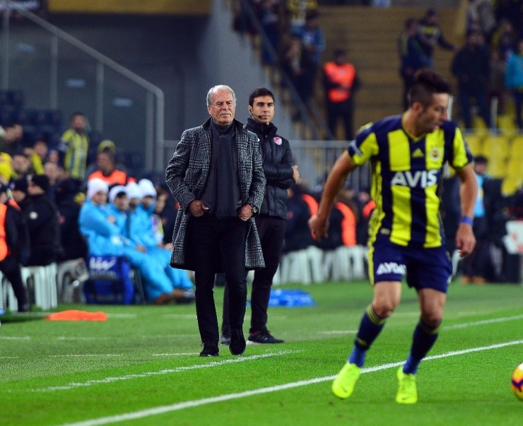 Spor Toto Süper Lig: Fenerbahçe: 2 - Kasımpaşa: 2 (Maç Sonucu)