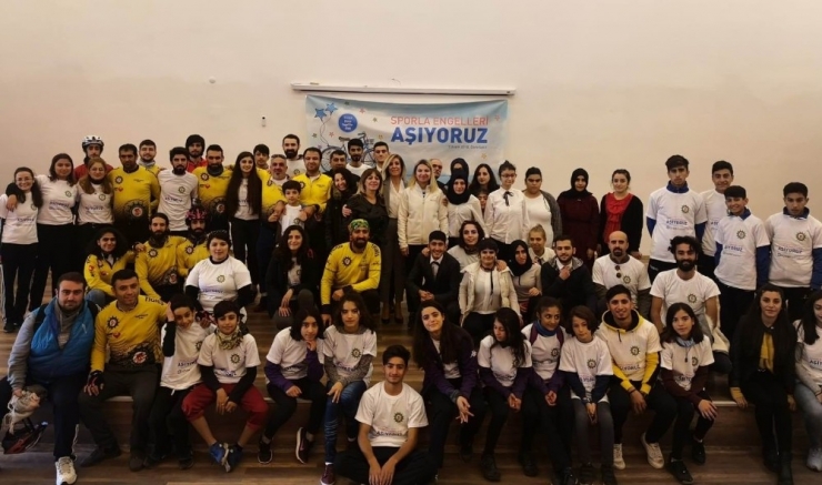 Engelliler İçin Pedal Çevirdiler