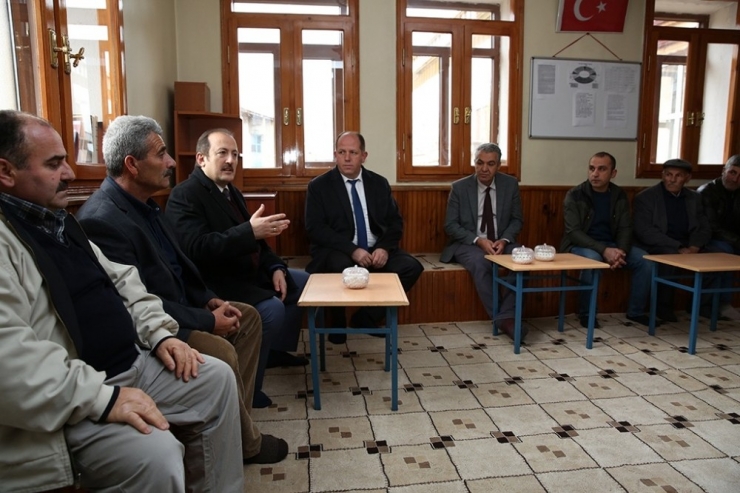 Vali Pehlivan Çiğdemtepe Köyü’nü Ziyaret Etti